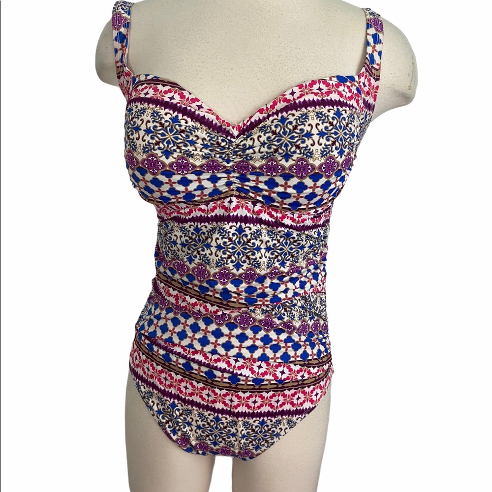 La Blanca multi print one piece swimsuit sz-12 - Picture 1 of 4